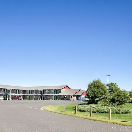 Rodeway Inn Pine River